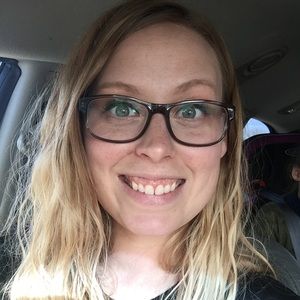 Meet your Posher, Amanda